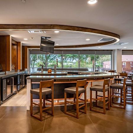 Doubletree By Hilton Dallas-Farmers Branch Dış mekan fotoğraf