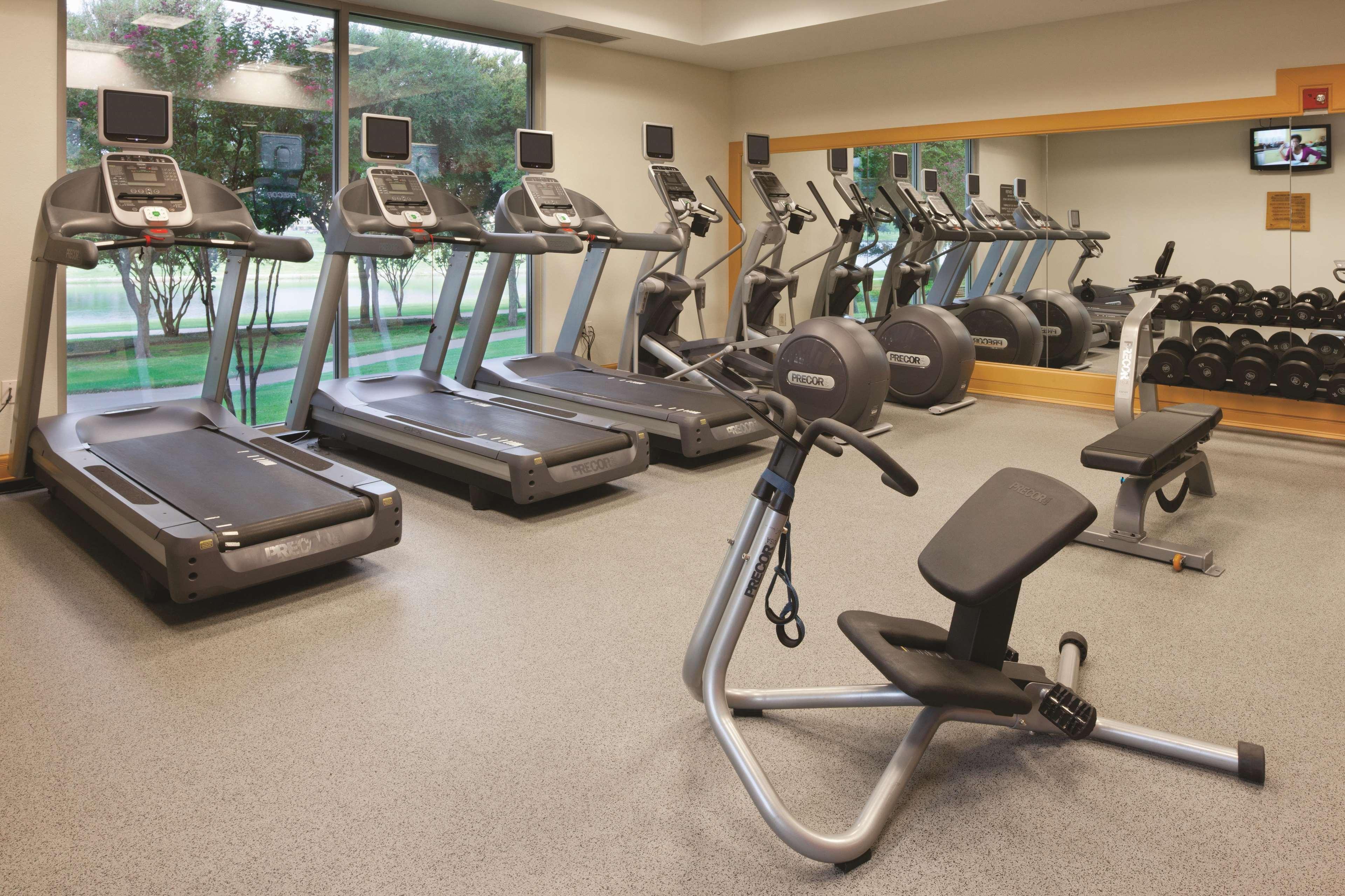 Doubletree By Hilton Dallas-Farmers Branch Dış mekan fotoğraf