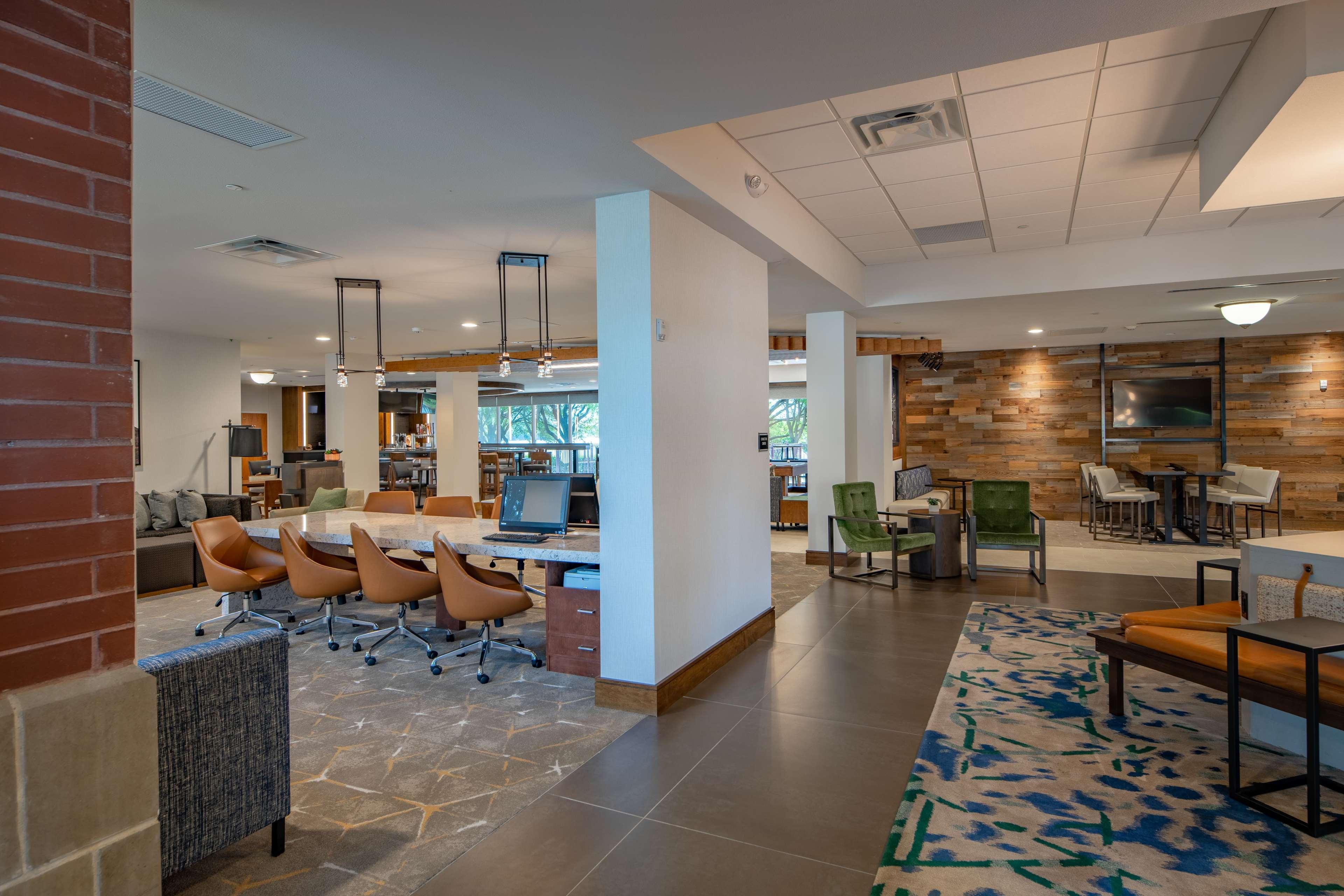 Doubletree By Hilton Dallas-Farmers Branch Dış mekan fotoğraf