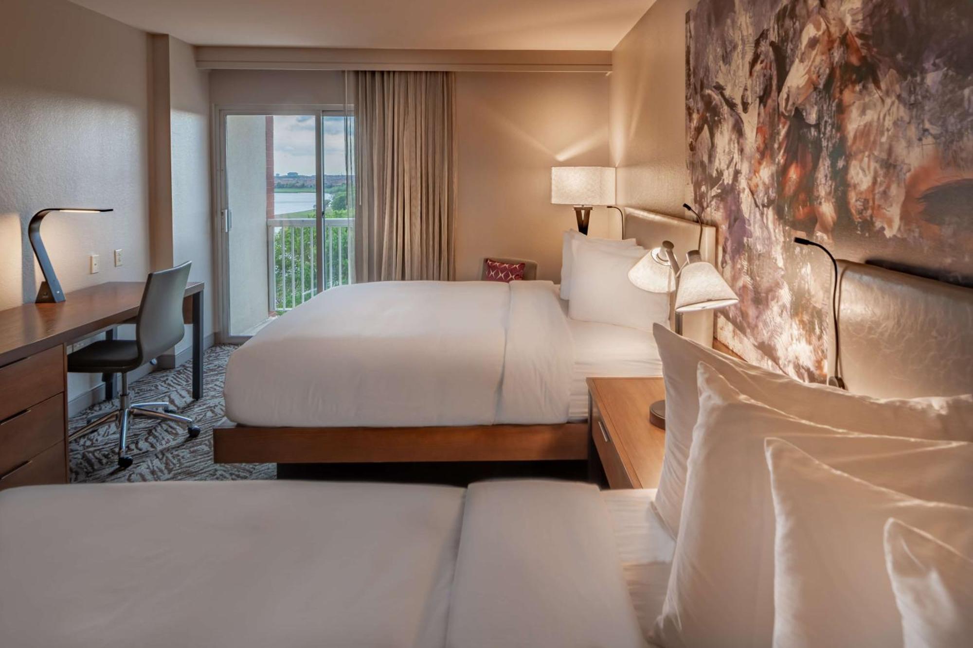 Doubletree By Hilton Dallas-Farmers Branch Dış mekan fotoğraf