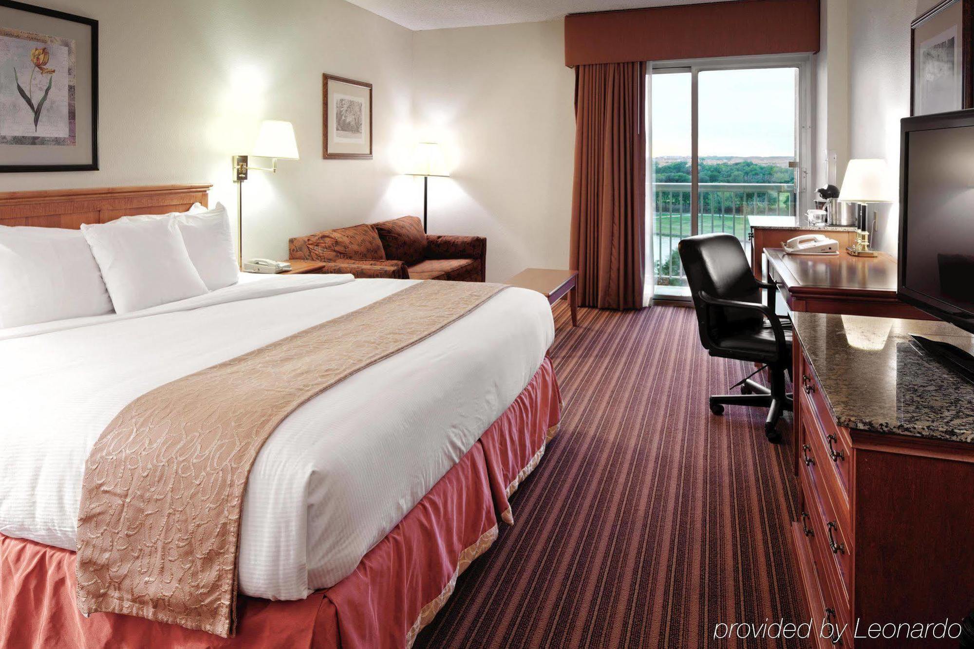 Doubletree By Hilton Dallas-Farmers Branch Dış mekan fotoğraf