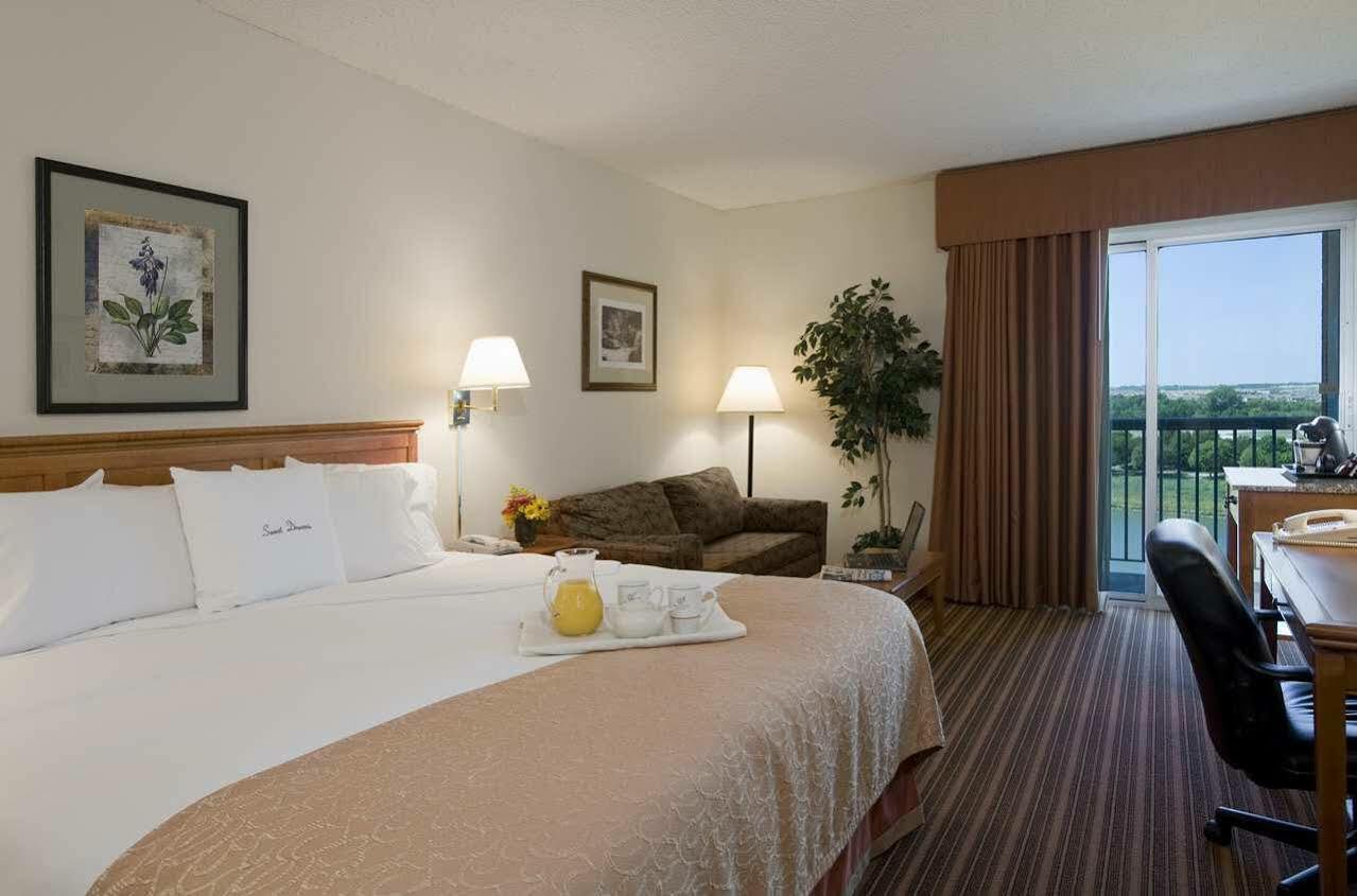 Doubletree By Hilton Dallas-Farmers Branch Dış mekan fotoğraf